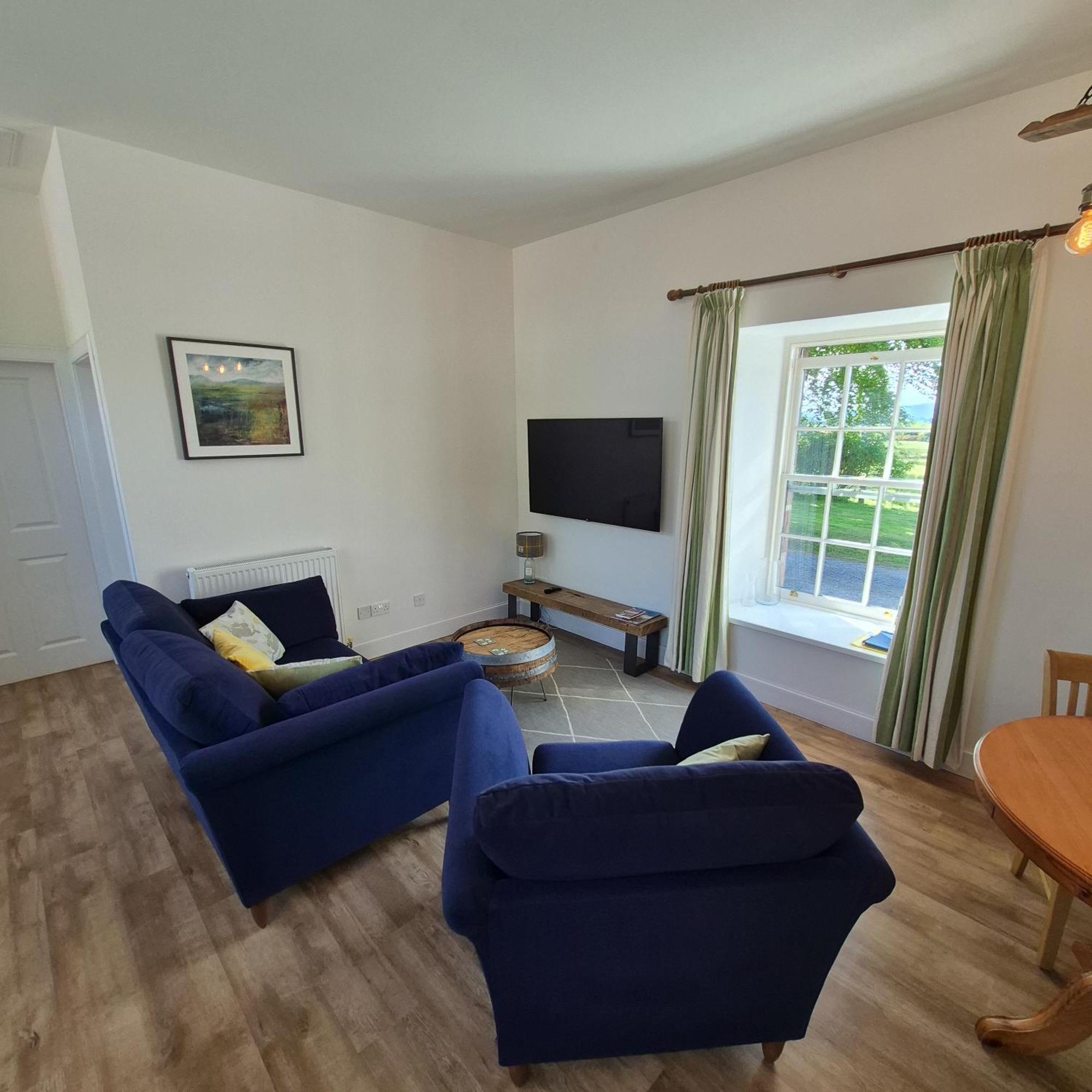 Loch Lomond Finnich Cottages Дрімен Екстер'єр фото